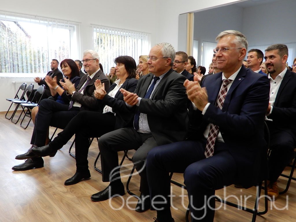 Átadták a zeneiskola új épületét 41